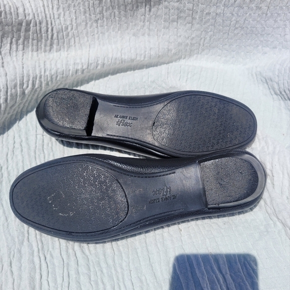 Anne Klein Black iflex Leather loafers 8.5 - Picture 6 of 11